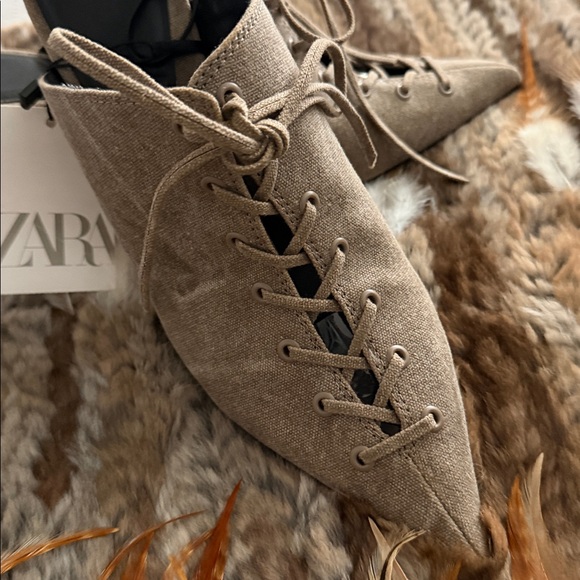 ZARA | High-Heeled Lace Up Mules - Picture 5 of 8